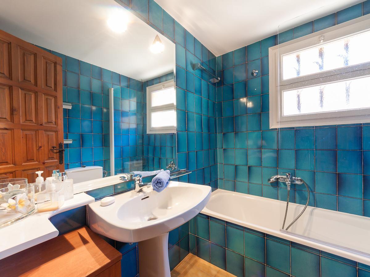 Apartment S'Adolitx By Interhome Сан Фелиу де Гиксолс Екстериор снимка